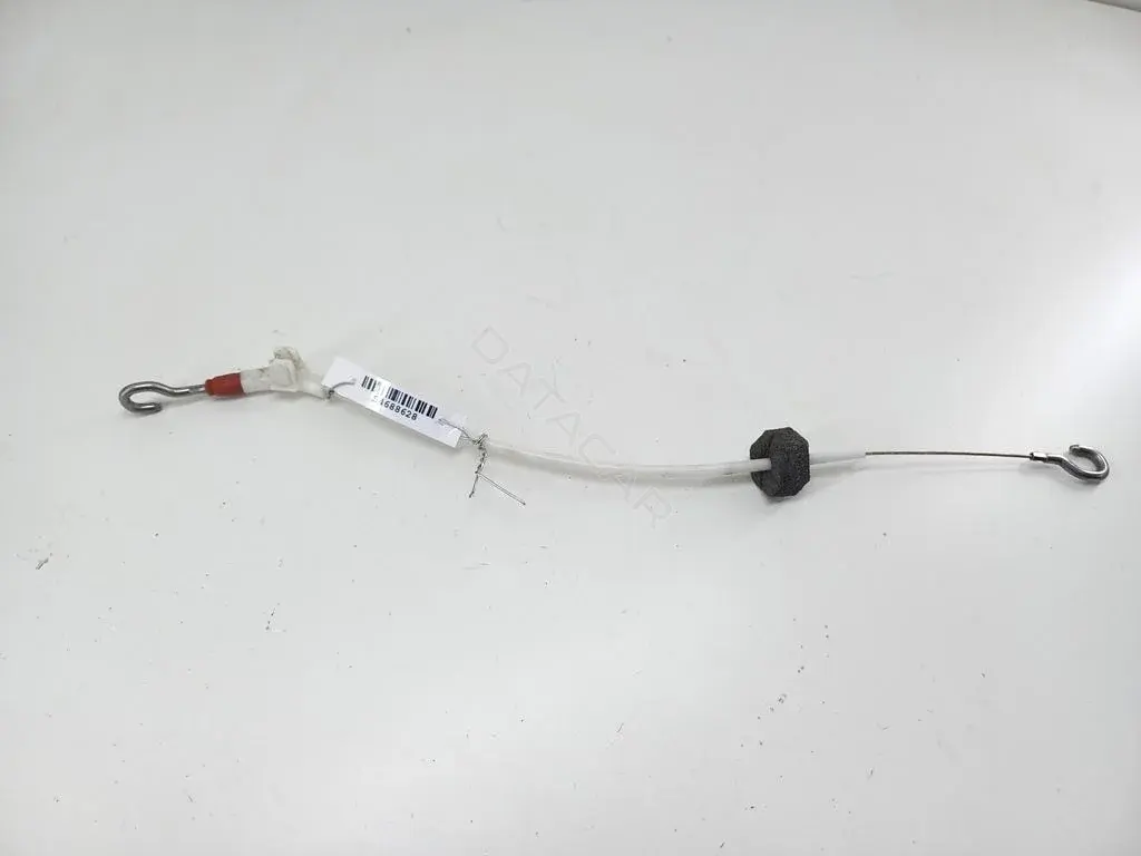 Трос двери 8225713