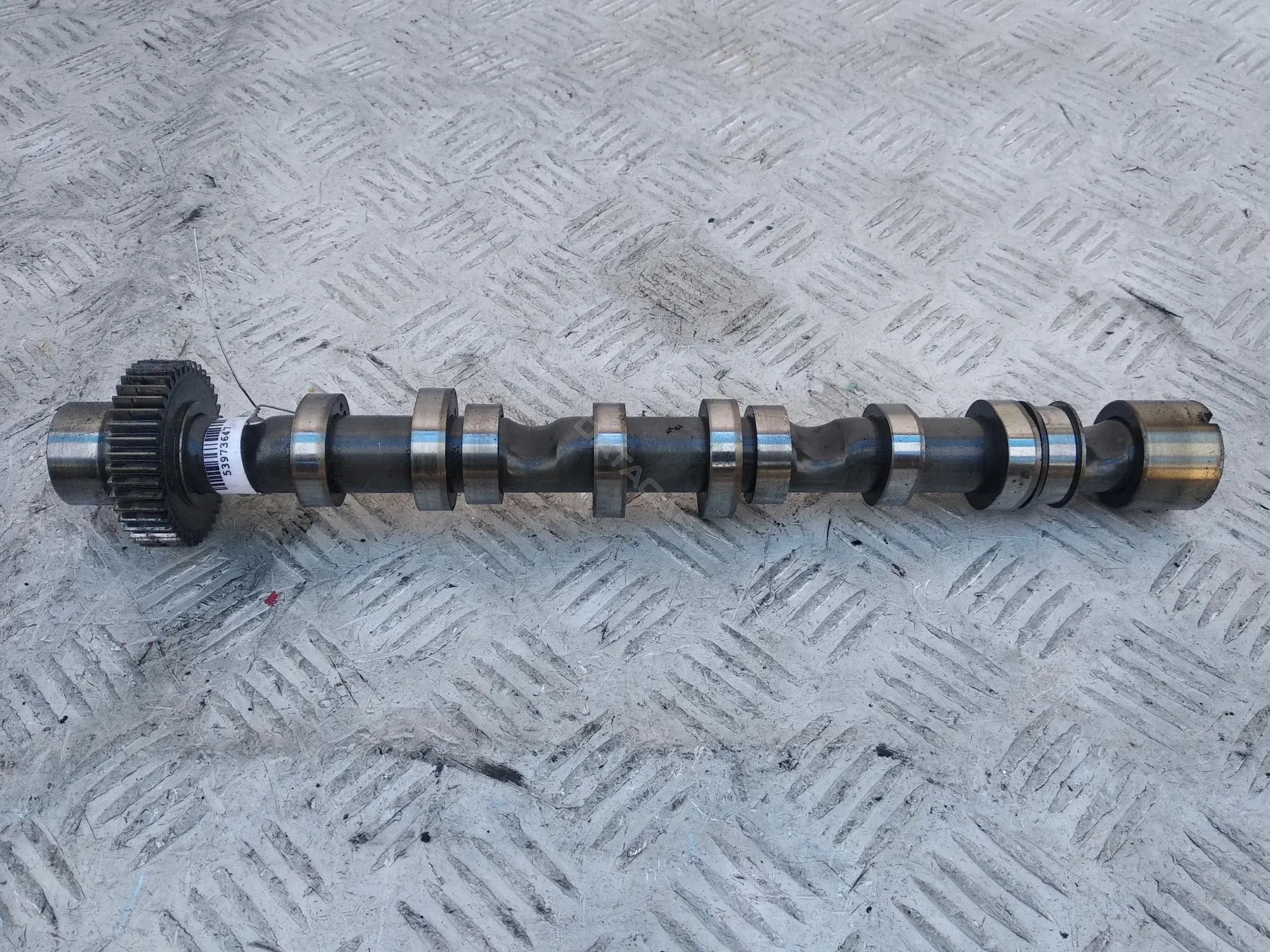 Распредвал 059102CC