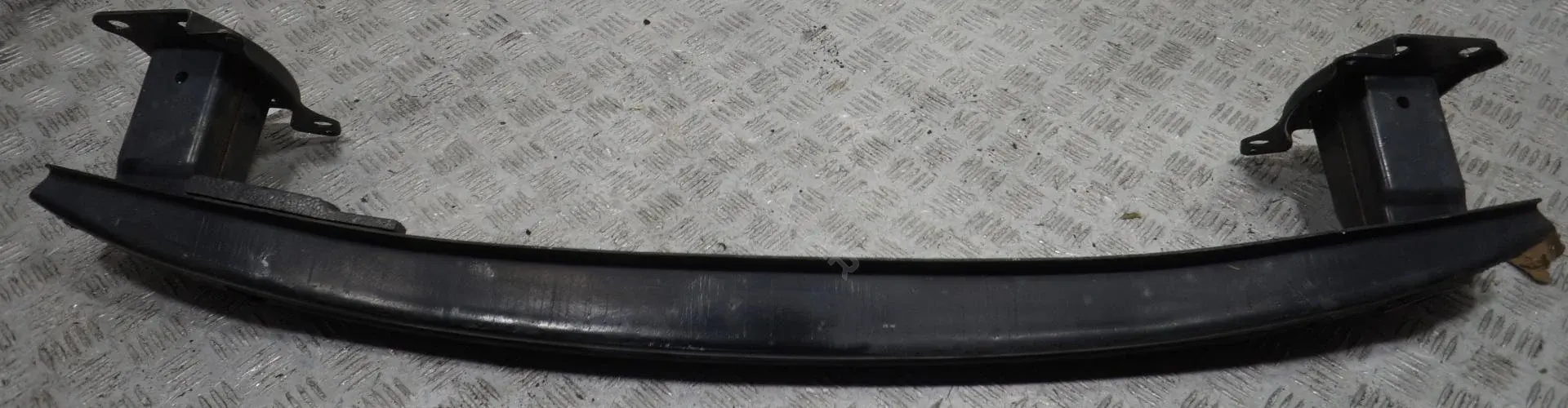 Усилитель бампера 1T0807109B