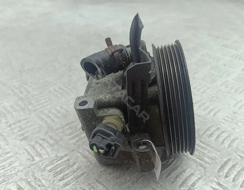 Насос гидроусилителя руля 4M513A696AE