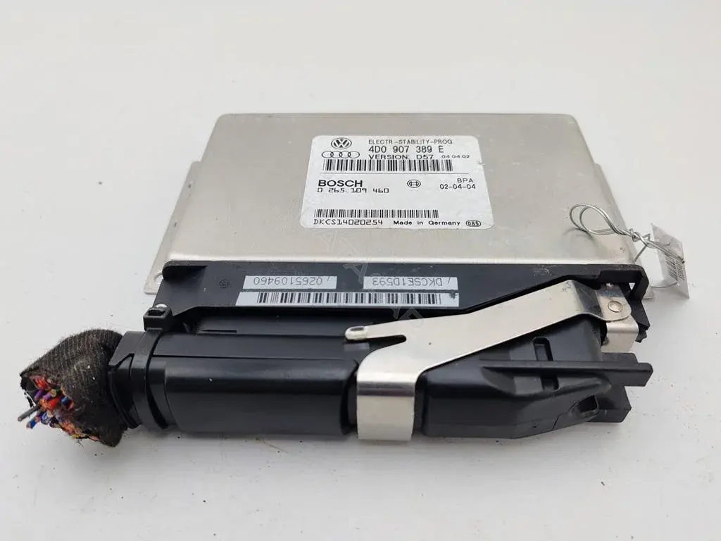 Блок управления АБС 4D0907389E