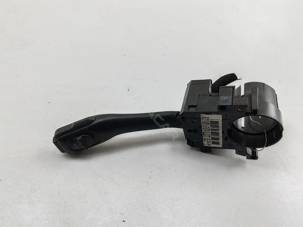 Переключатель подрулевой 8L0953513H