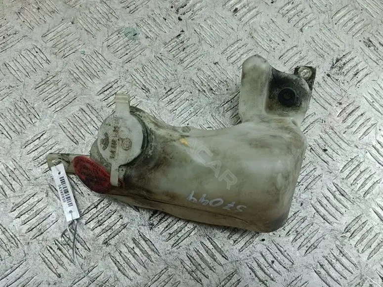 Бачок омывателя 8361443