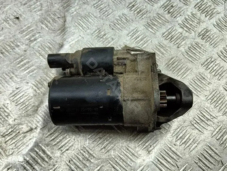 Стартер 06B911023A