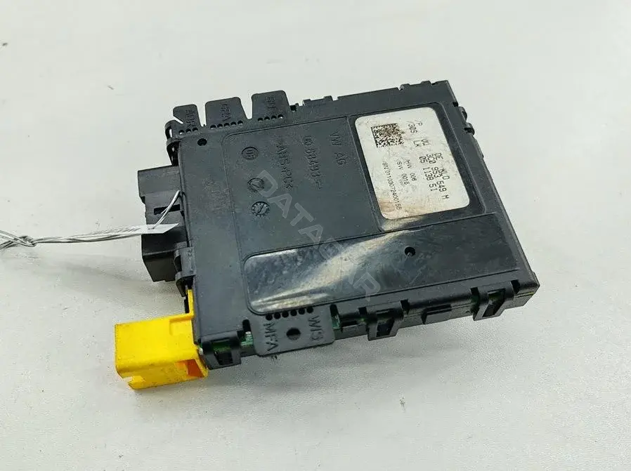Датчик угла поворота 3C0953549M
