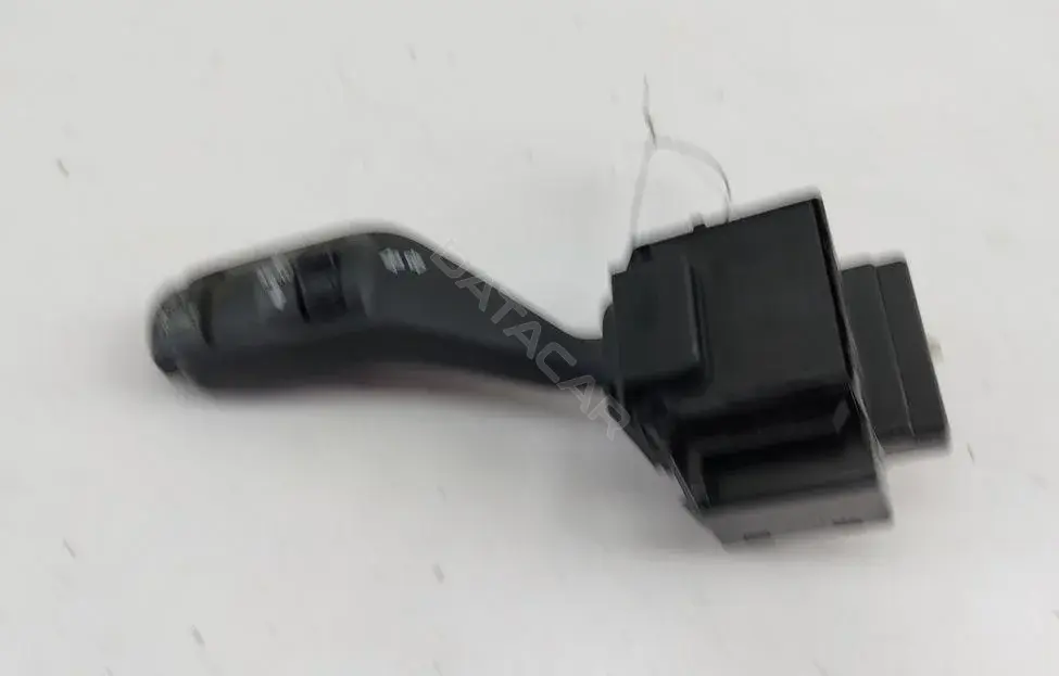 Переключатель подрулевой 4M5T13335BD