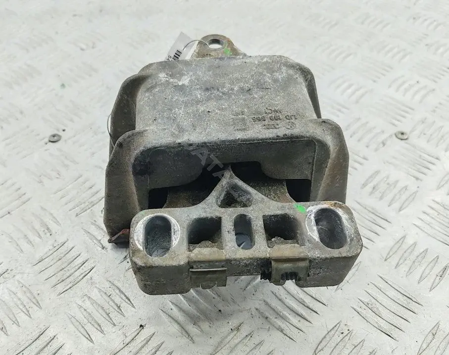 Подушка КПП 1J0199555