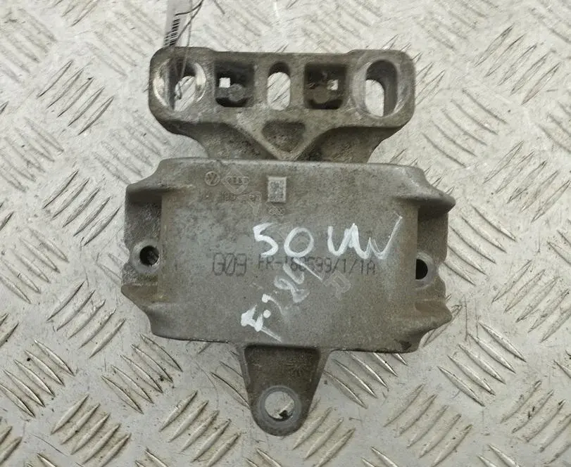 Подушка КПП 1J0199555