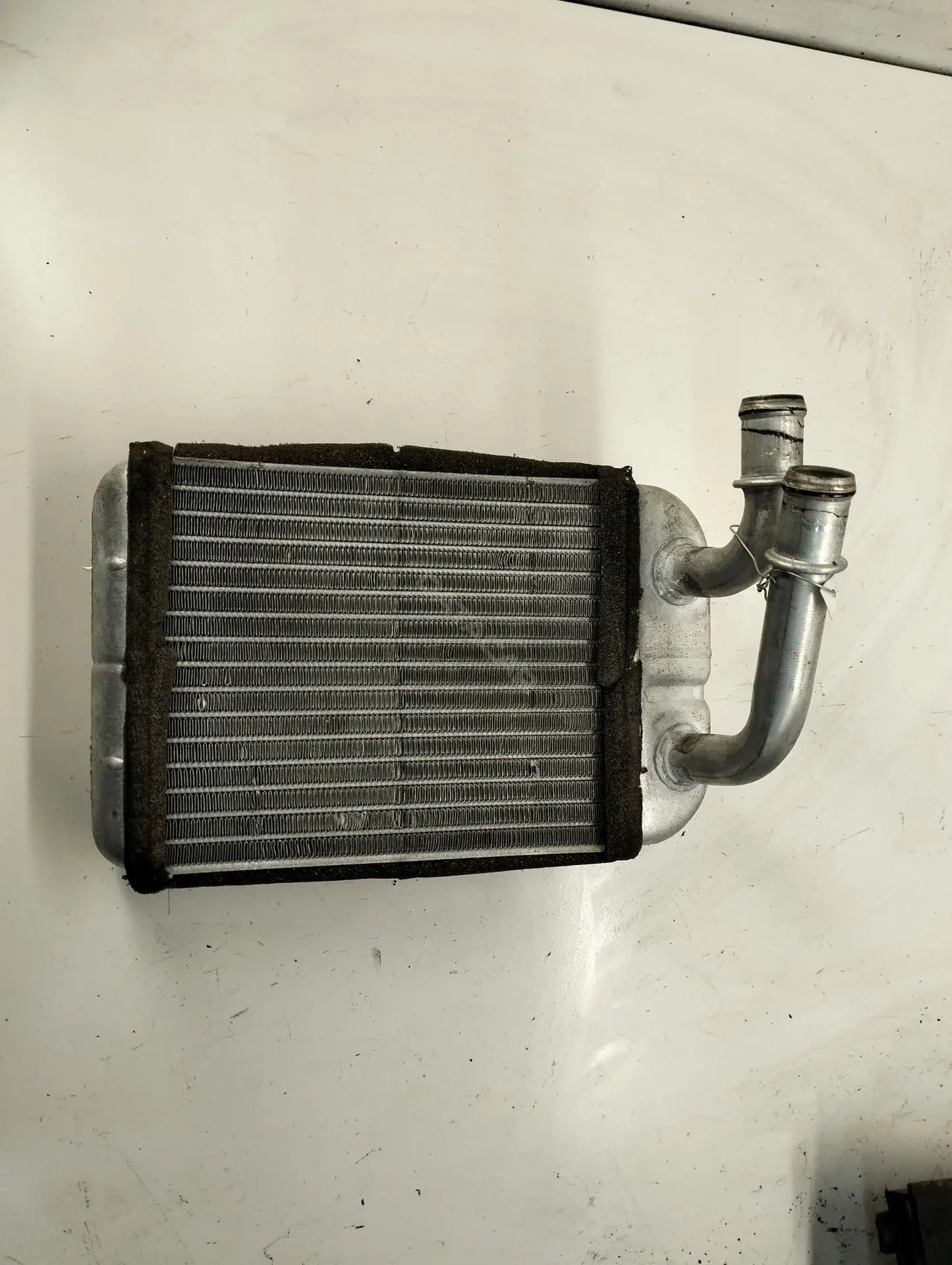 Радиатор печки 7L0819032A