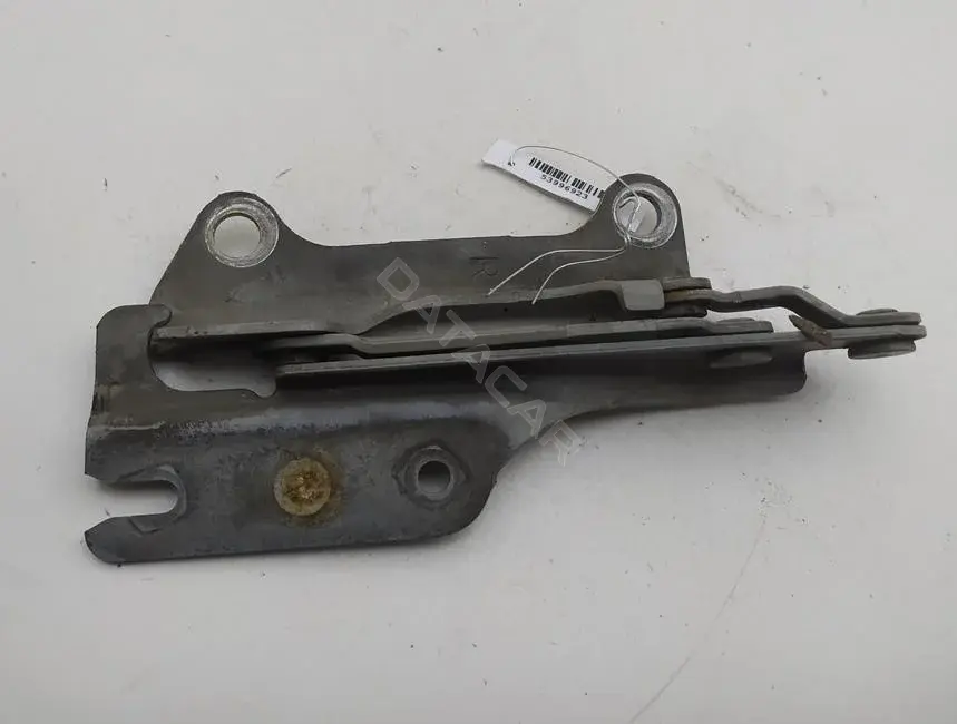 Петля капота T001-52-410A