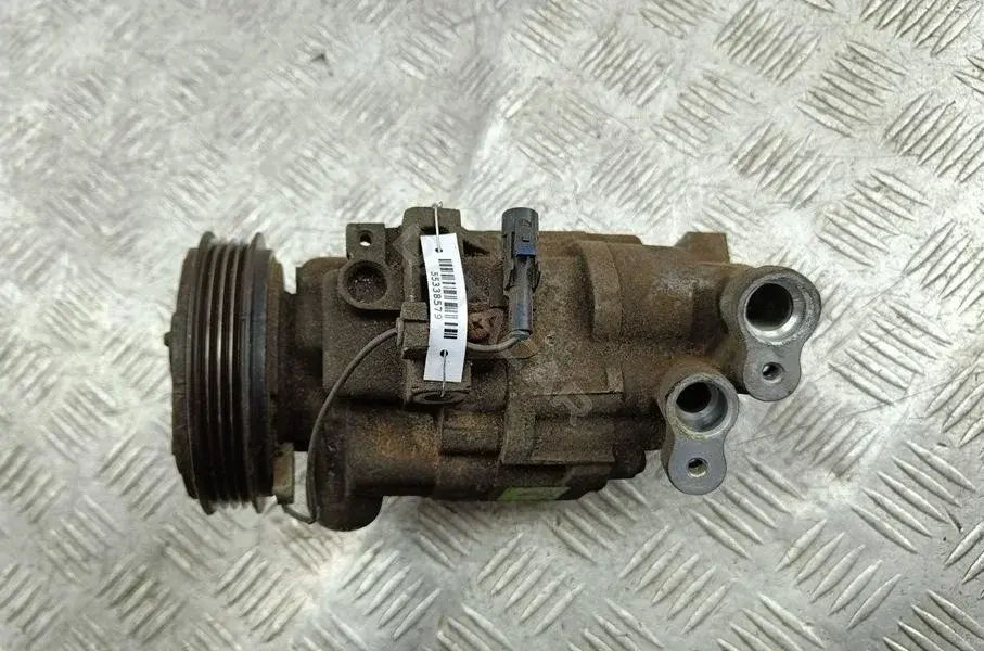 Компрессор кондиционера 9520051KA0