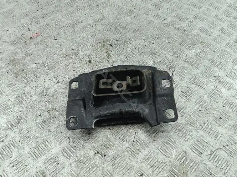 Подушка КПП 4N516F031AA