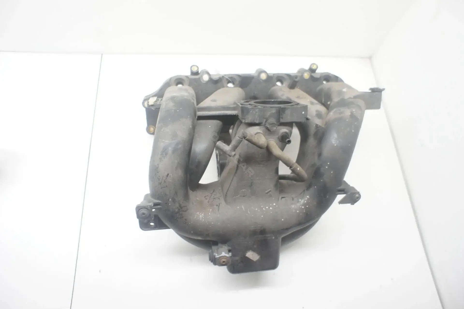 Коллектор впускной 988F9424LB