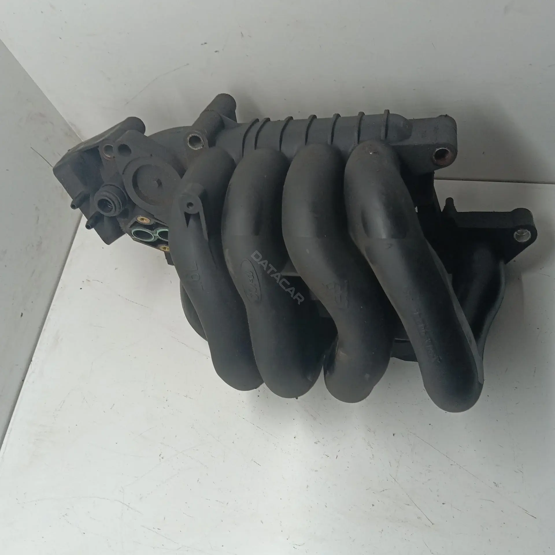 Коллектор впускной XS4E9424