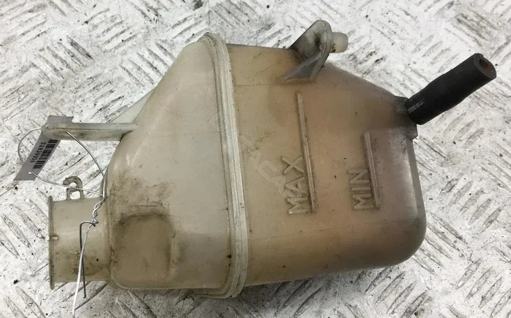 Расширительный бачок 52839026