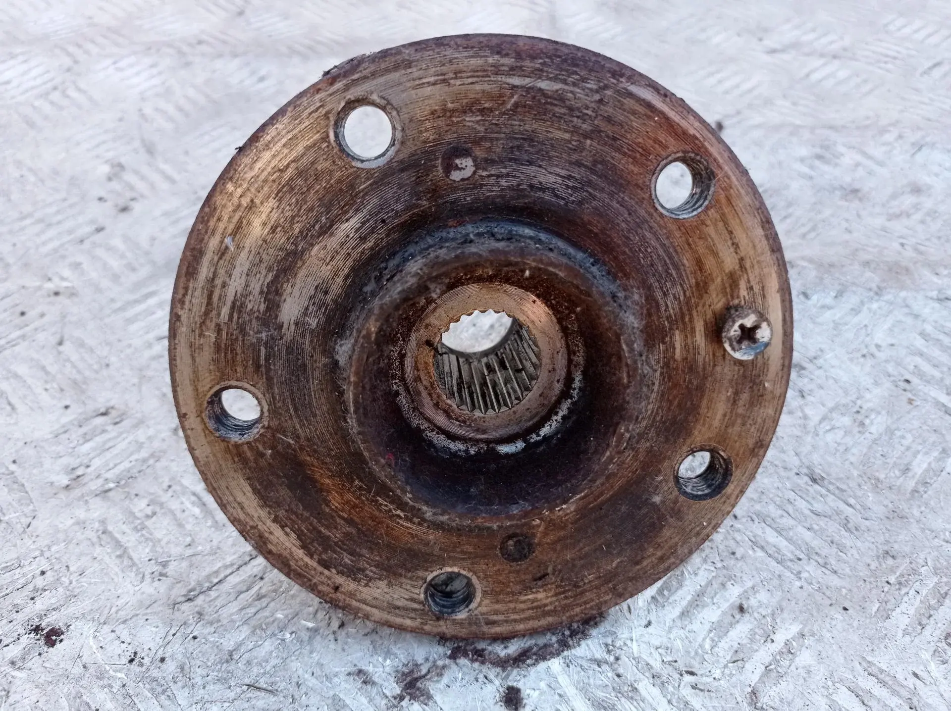 Ступица колеса 43402-61ML0
