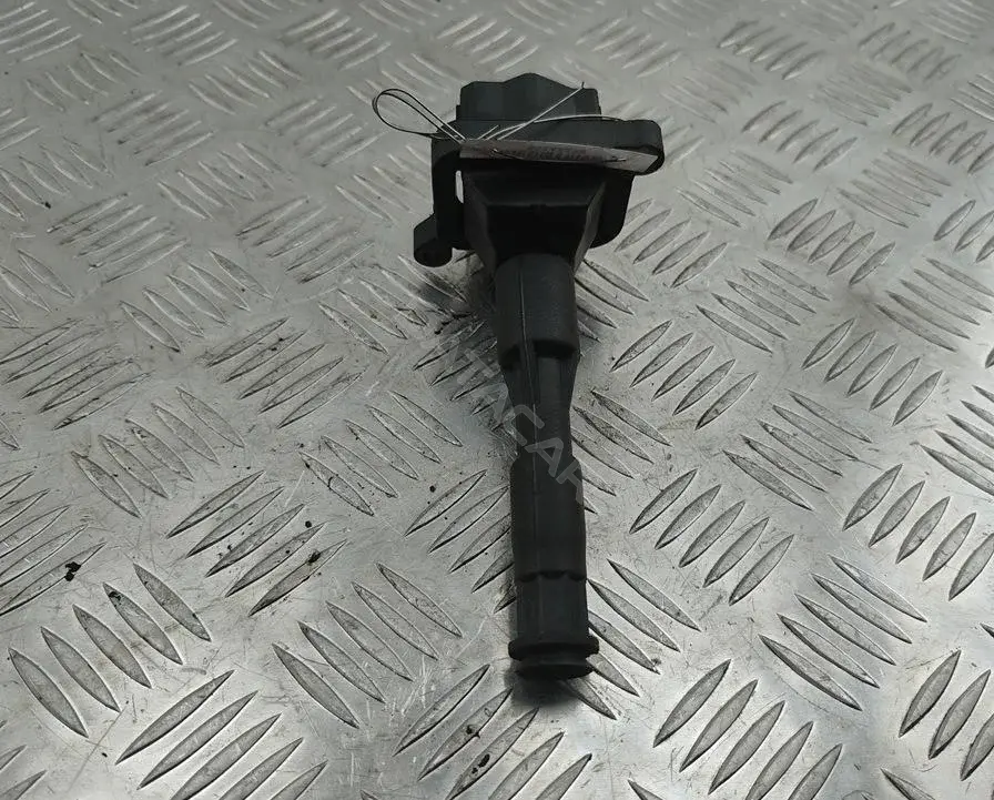 Катушка зажигания 0221504004, 1703227