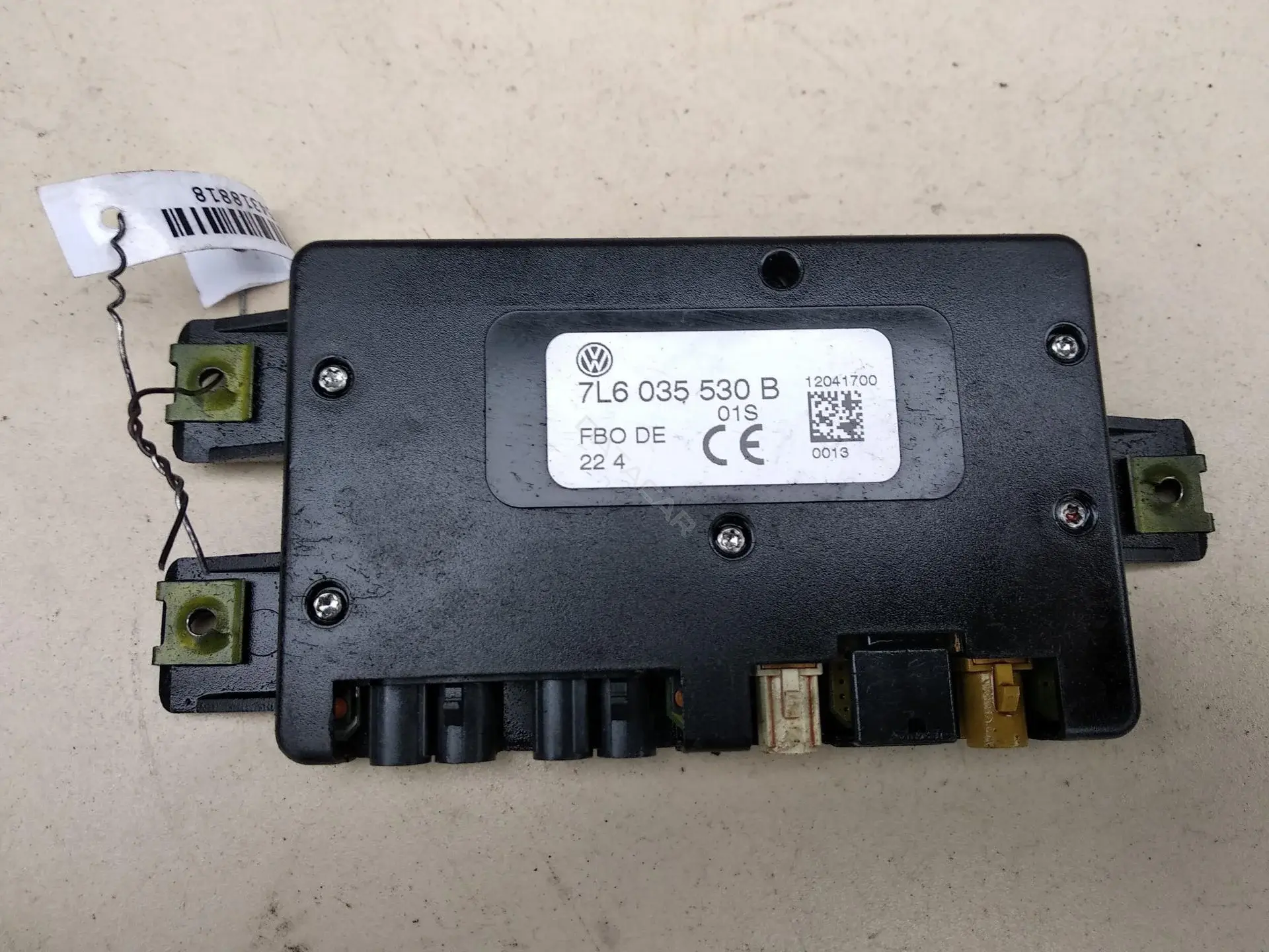 Усилитель антенны 7L6035530B