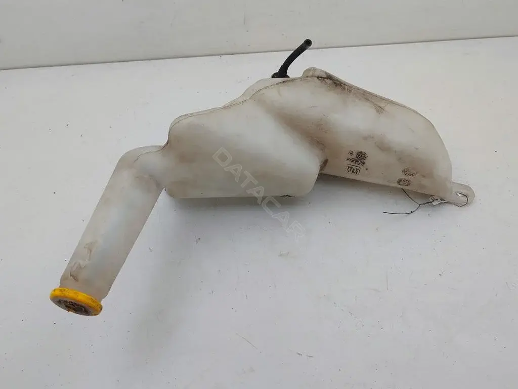 Бачок омывателя 55302389