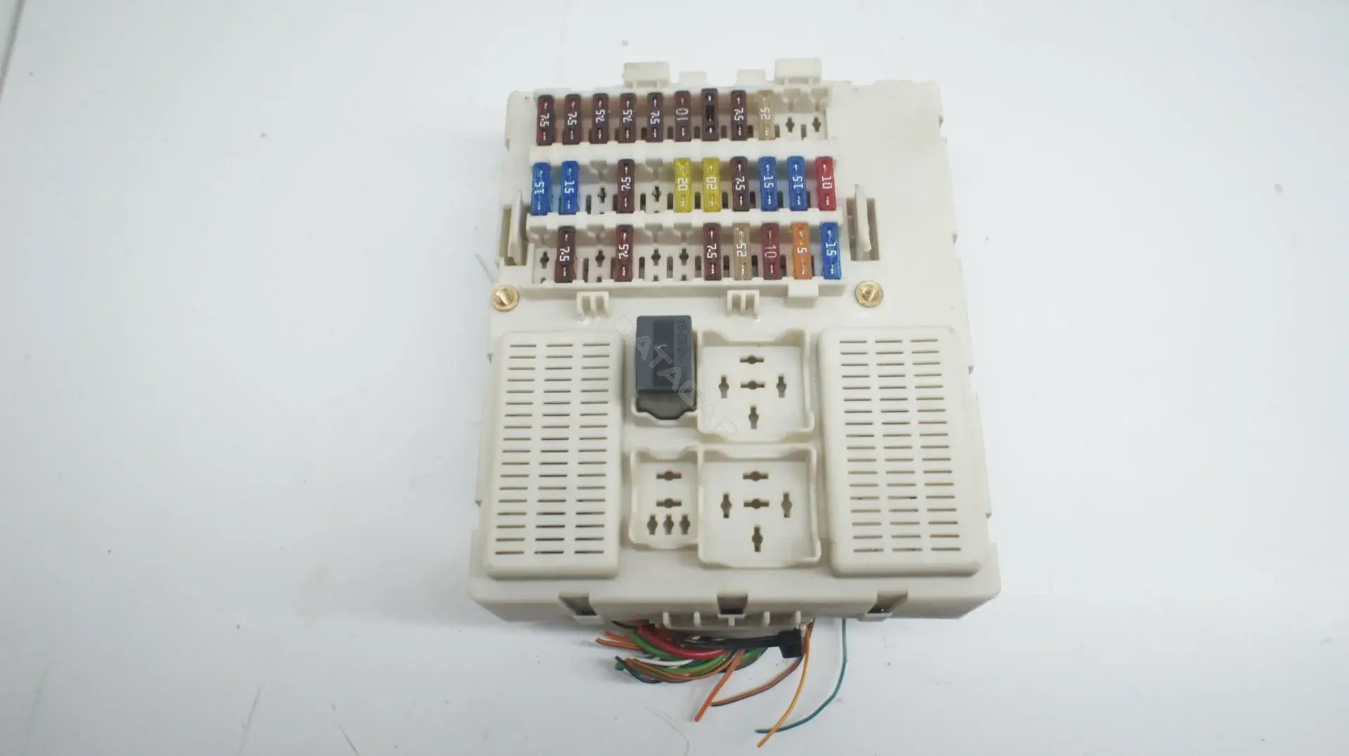 Блок предохранителей 7T1T14A073BB