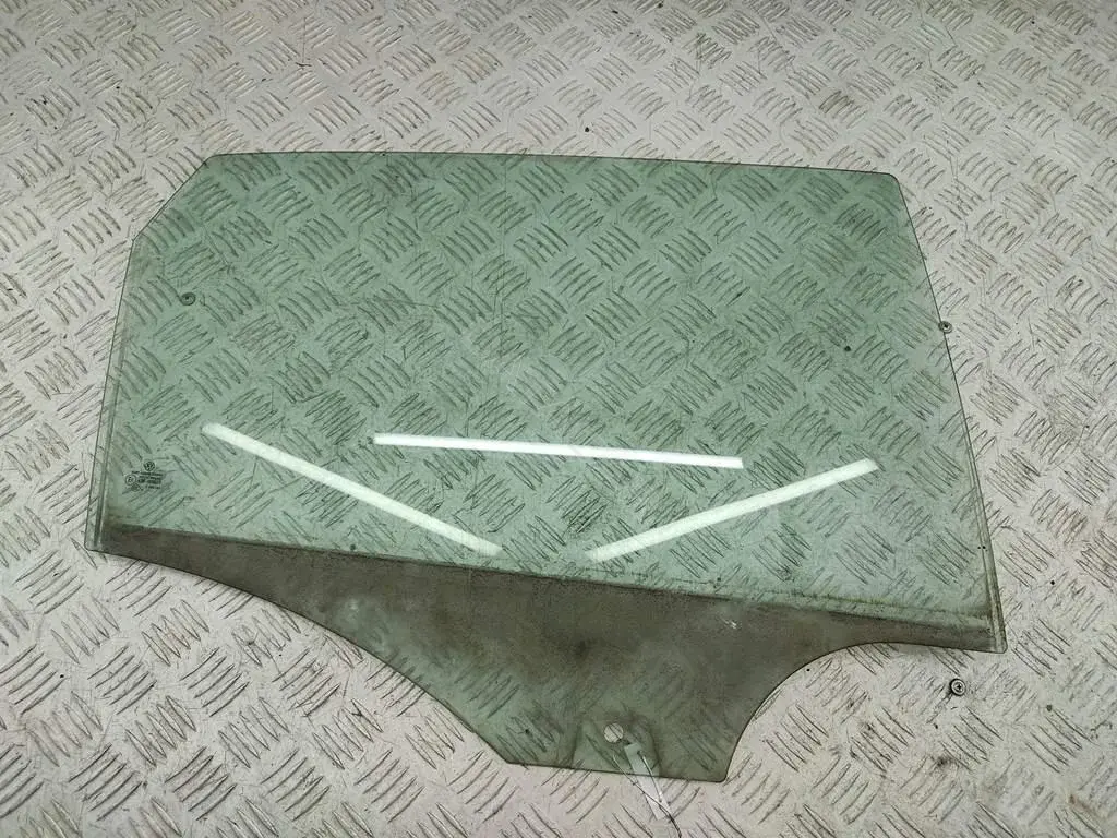 Стекло двери 55430772