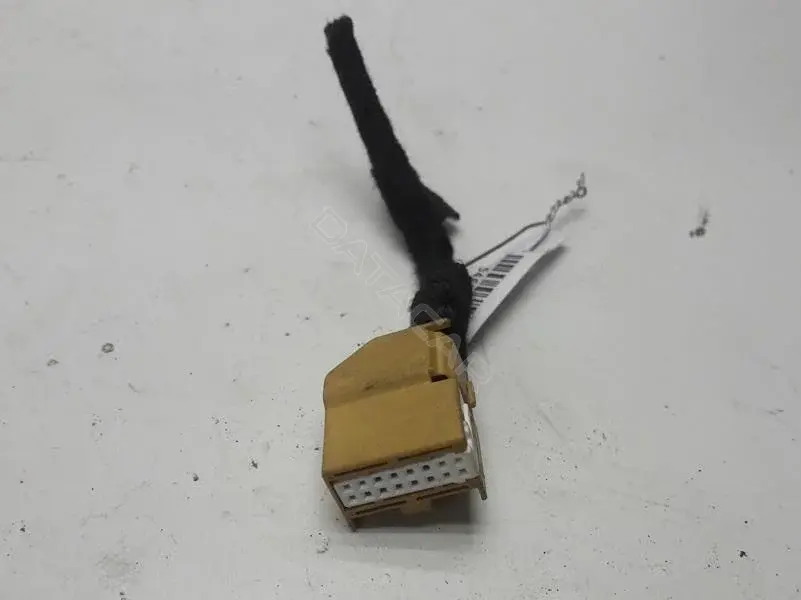 Разъем (фишка) проводки 4a0971883a