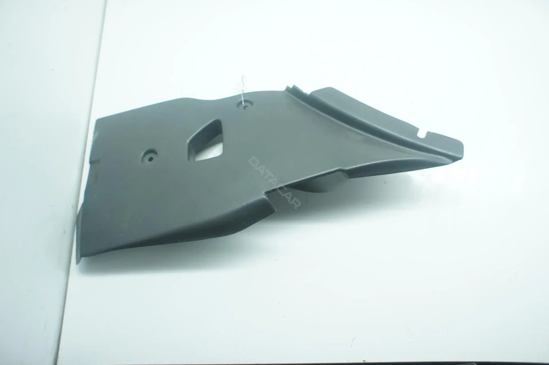 Пластик салона 94BBF060A83CDW