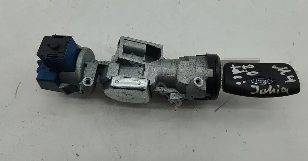 Замок зажигания 3M513F880