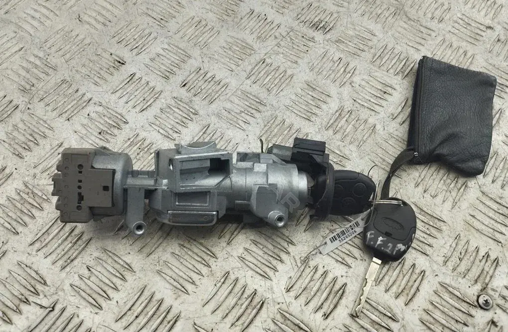Замок зажигания 3M513F880A