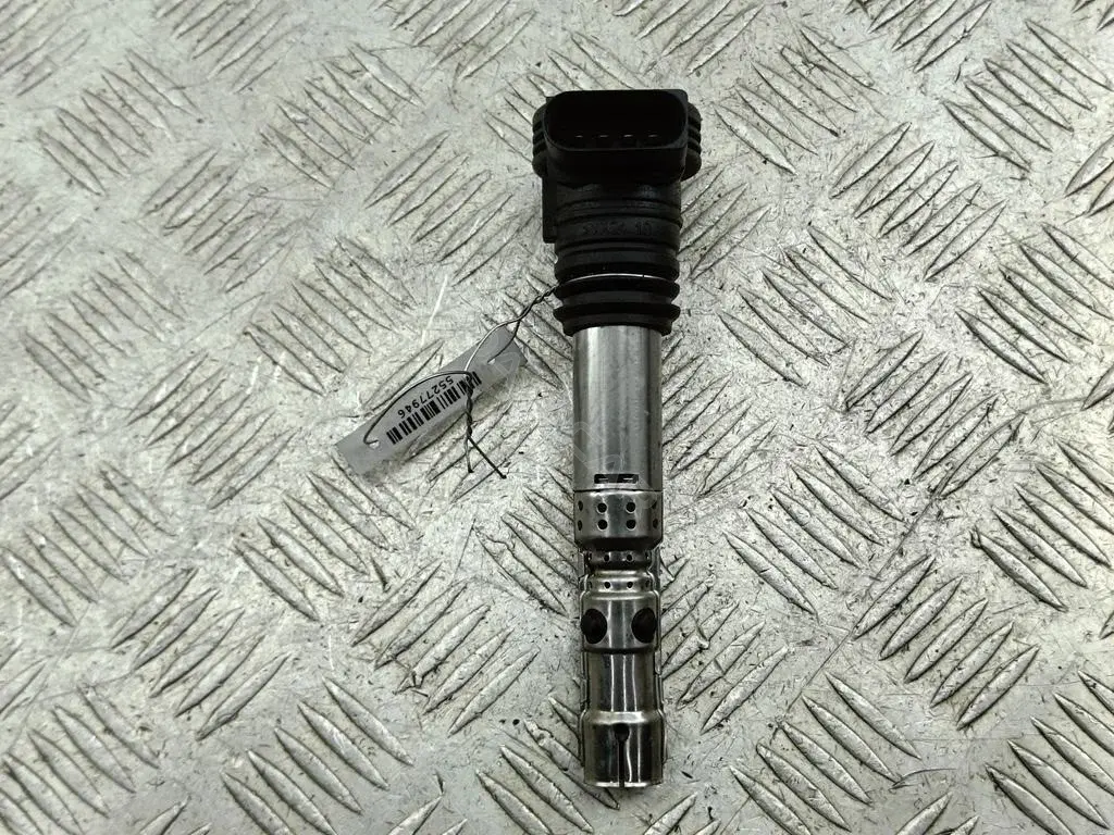 Катушка зажигания 06A905115D