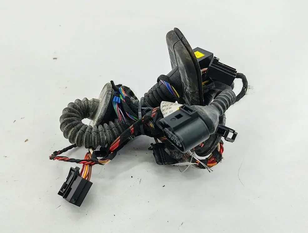 Проводка двери 7L6971120D