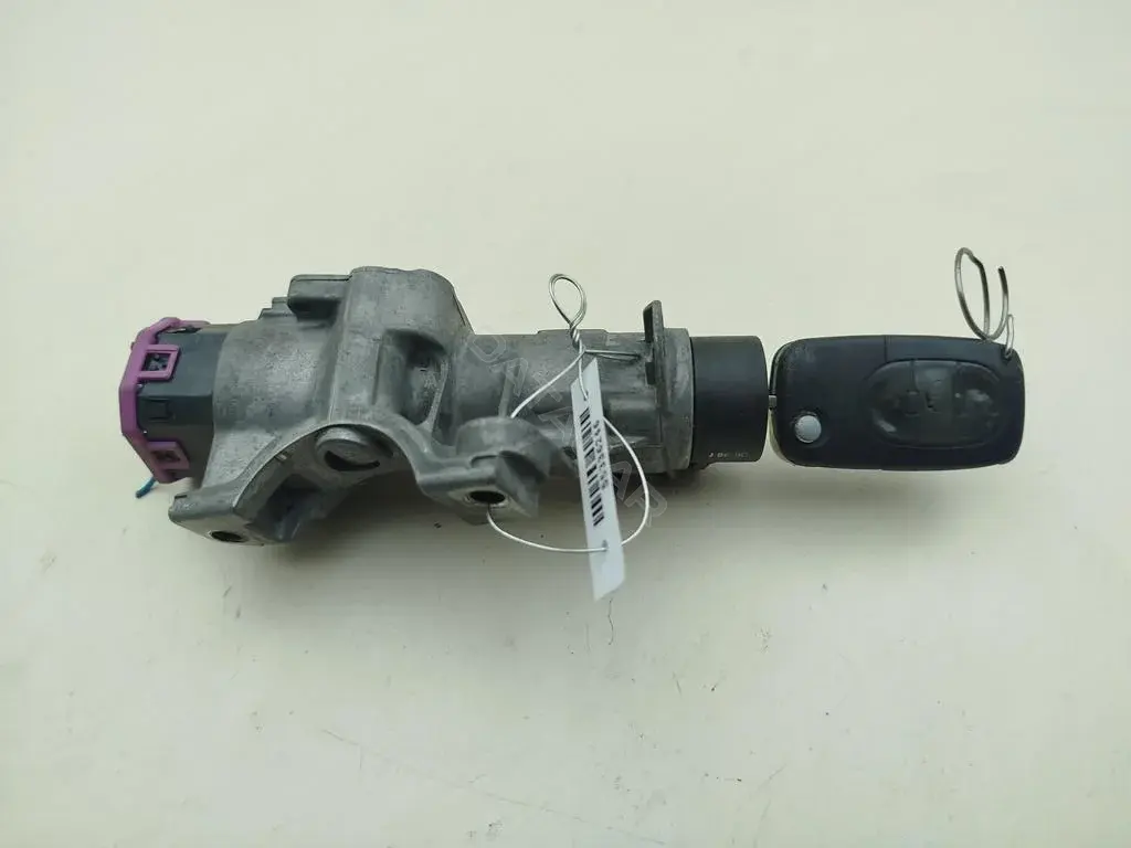 Замок зажигания 4B0905851C