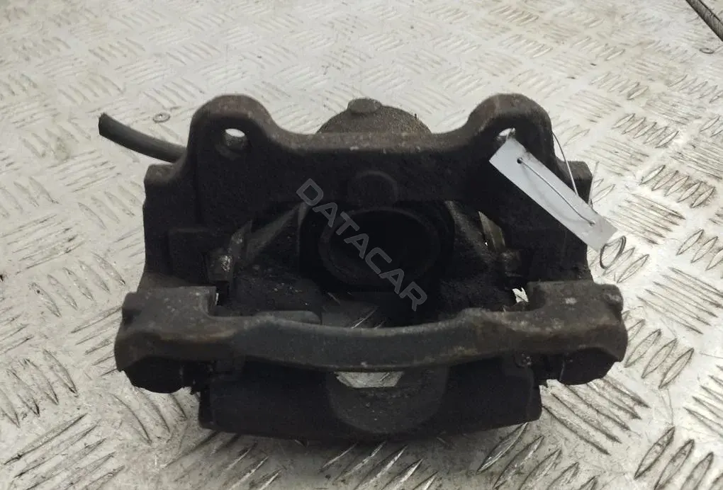 Суппорт тормозной Y01955