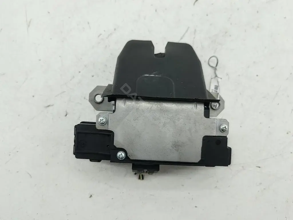 Замок крышки багажника 3M51R442A66AP
