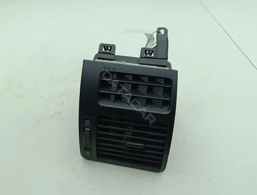 Дефлектор обдува салона 1T0819704B