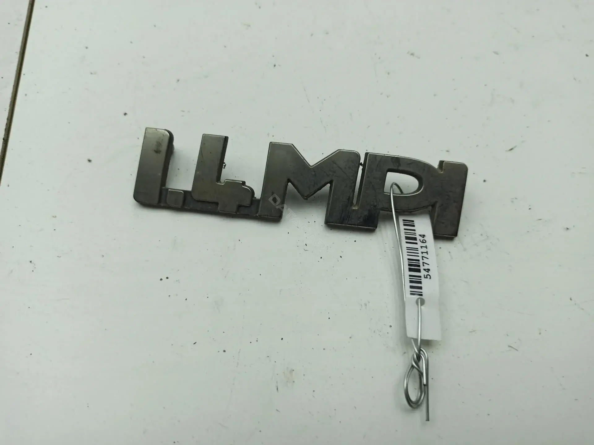 Эмблема 8200376085
