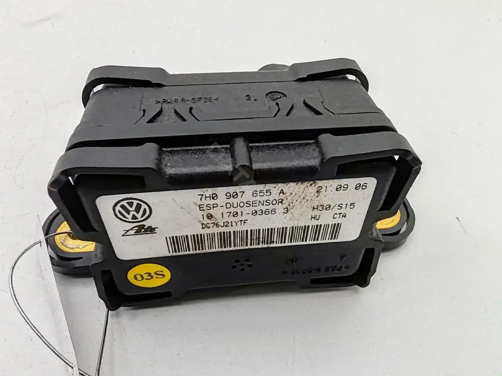 Датчик ускорения 7H0907655A
