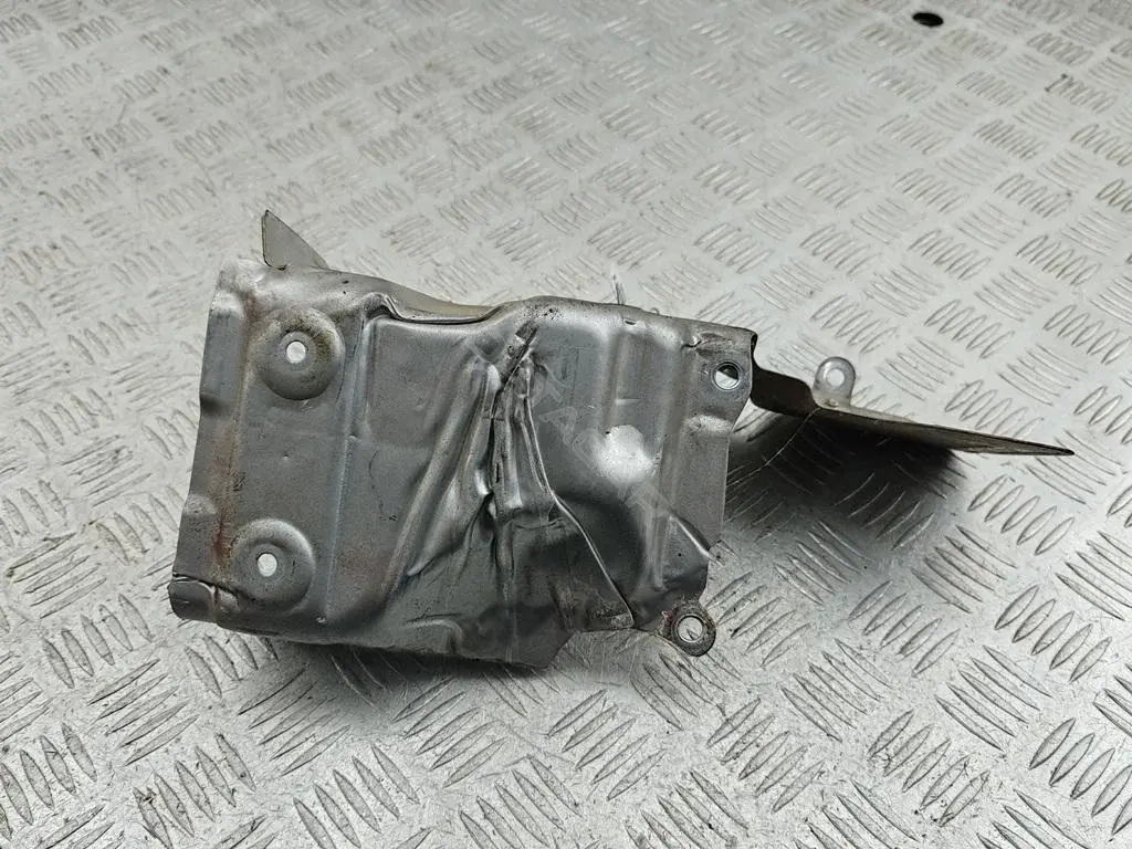 Тепловой экран глушителя 03D253035F