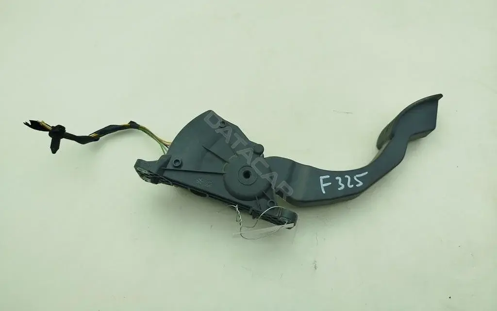 Педаль газа 3M519F836EE