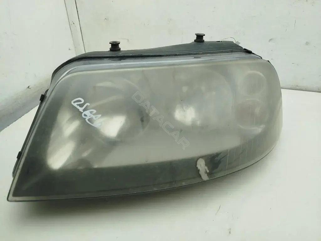 Фары 7M7941015M