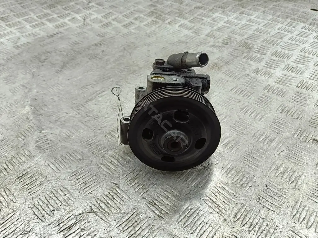 Насос гидроусилителя руля 7G913A696AB
