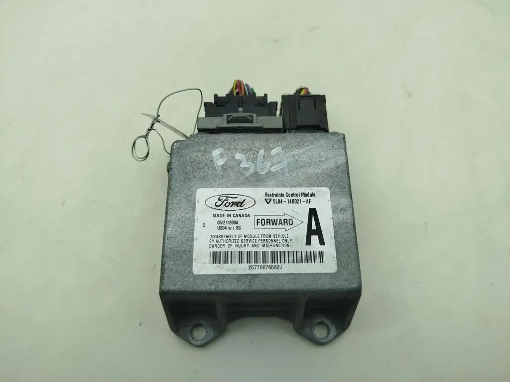 Блок управления подушками безопасности 5L8414B321AF