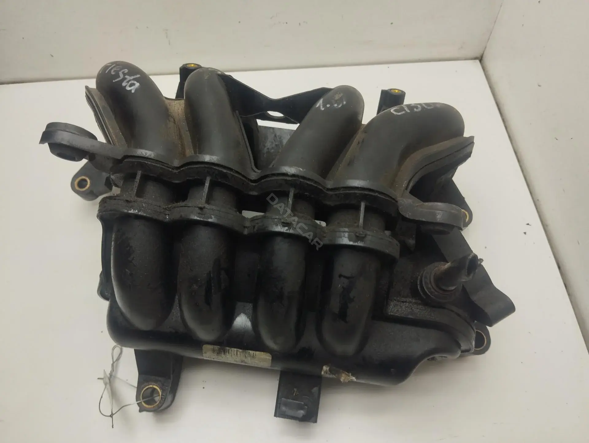 Коллектор впускной VP2S6U9424CB