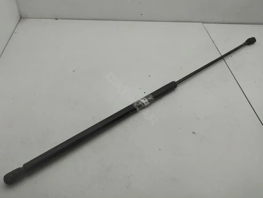 Амортизатор крышки багажника, капота, заднего стекла 3B0823359