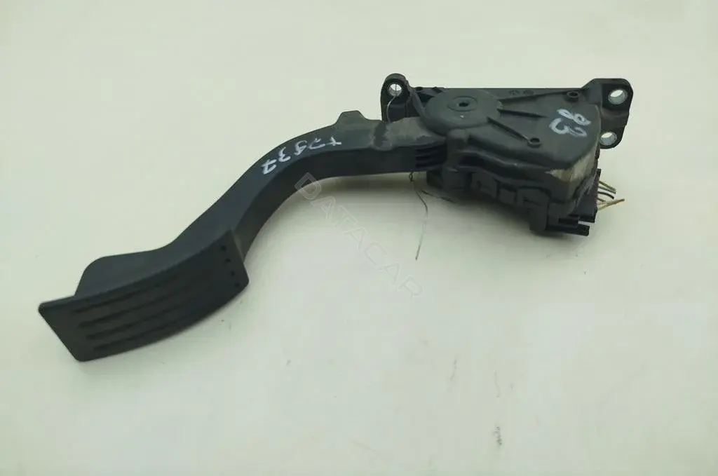 Педаль газа 4M519F836AK