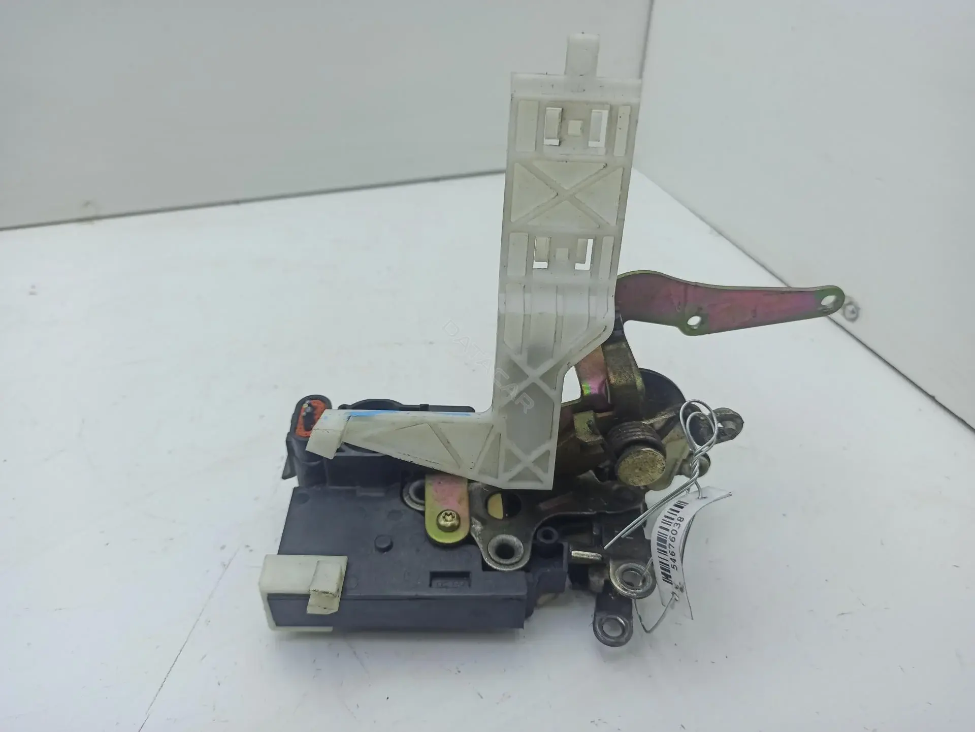 Замок двери 16624432