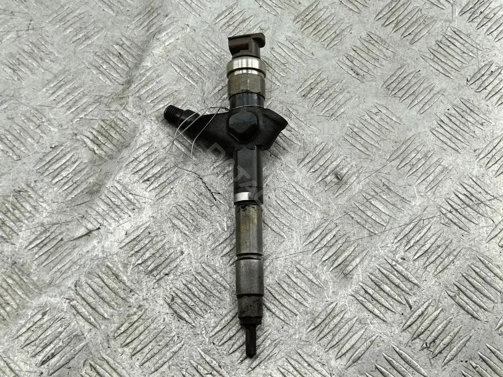 Форсунки 16600ES60A