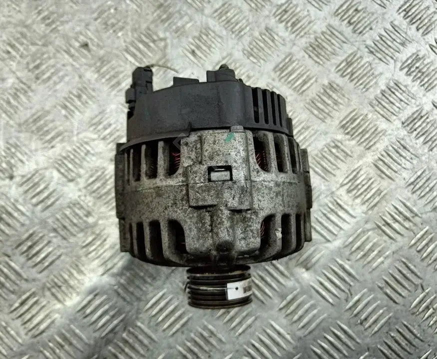 Генератор 8200153710