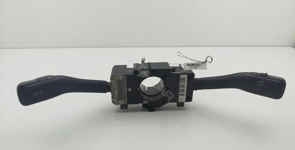 Переключатель подрулевой 8L0953513G.4B0953503F