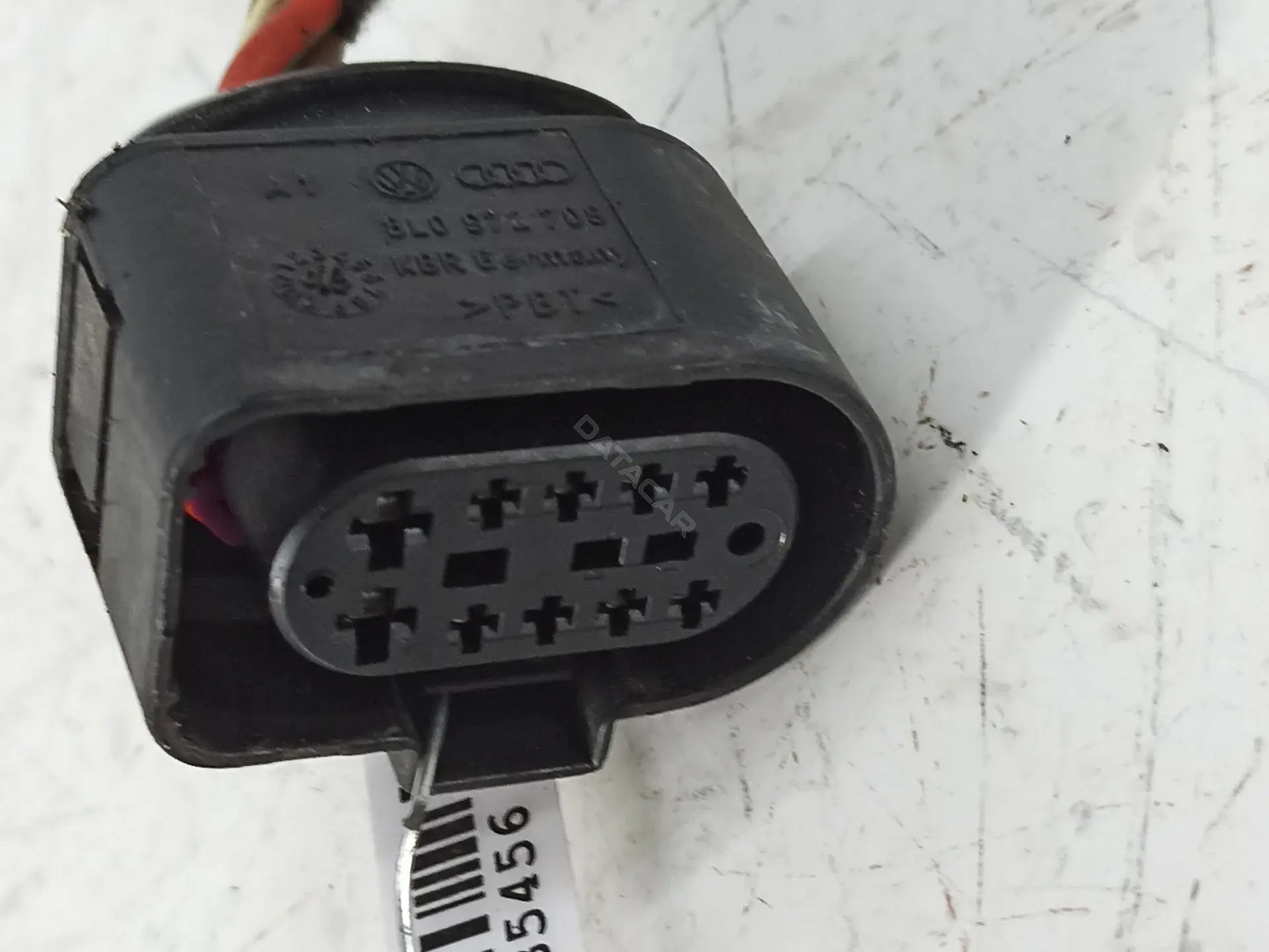 Разъем (фишка) проводки 8L0972709